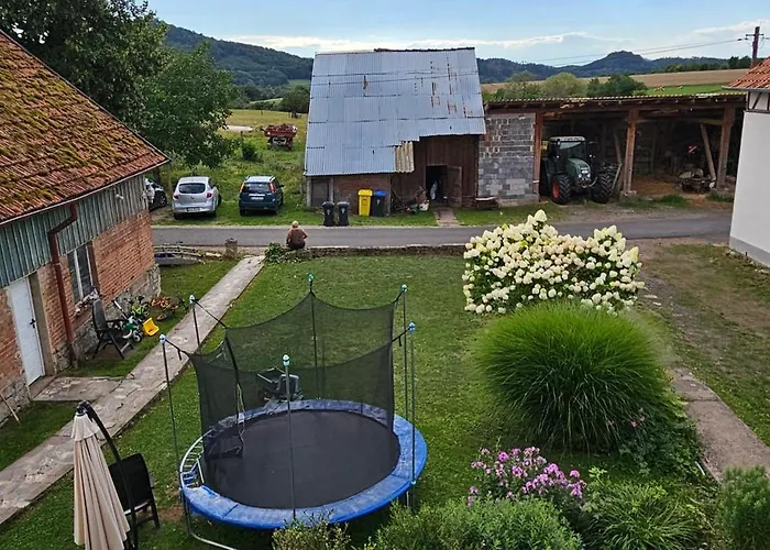 Bio-bauernhof Rhoen Daire Schleid